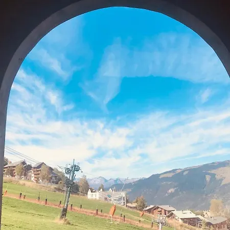 Lumineux Avec Acces Direct Aux Pistes Et A - Fr-1-181-2477